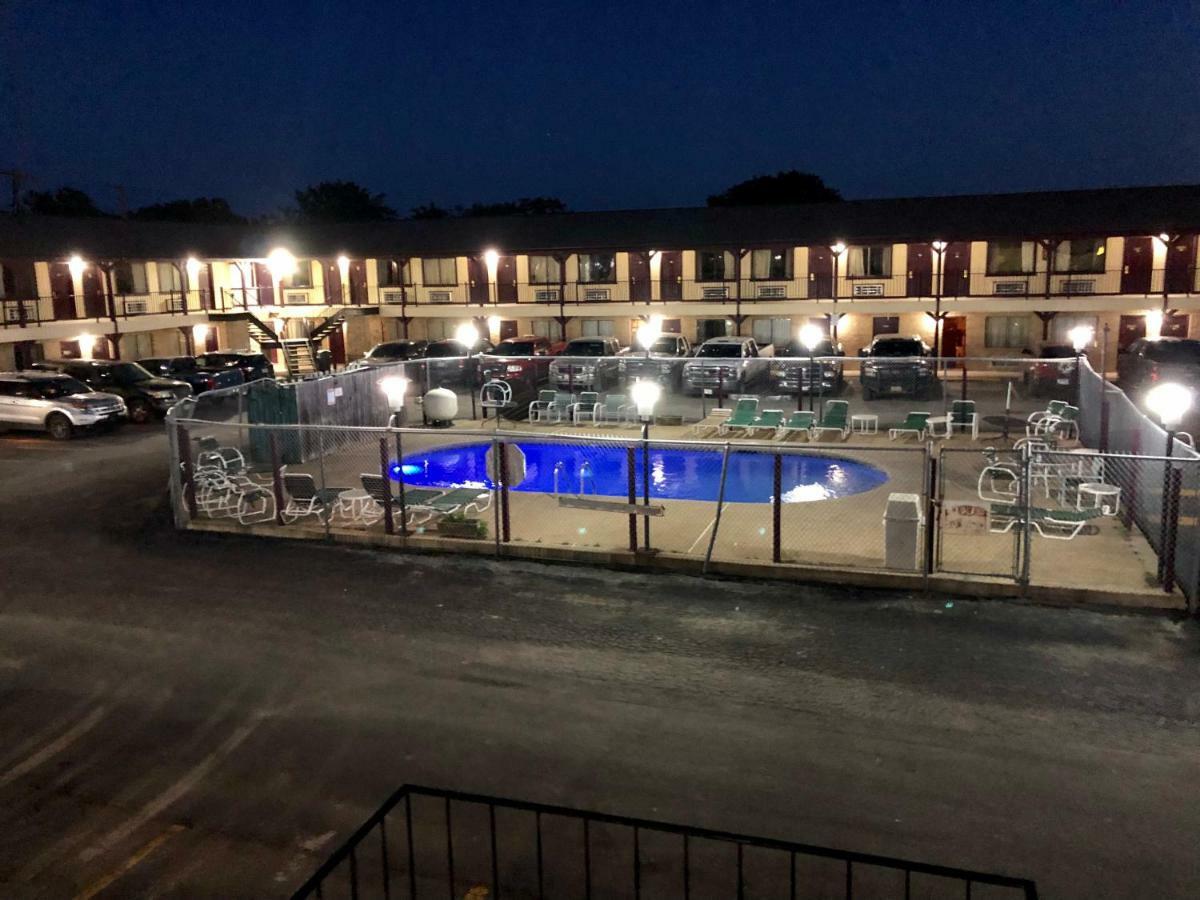 The Inn At Mexia Exterior foto